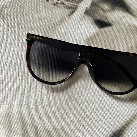 NWOT HOST PICK🛍️🛍️🥰🛍️CELINE SUNGLASSES🕶️ - Picture 6 of 6